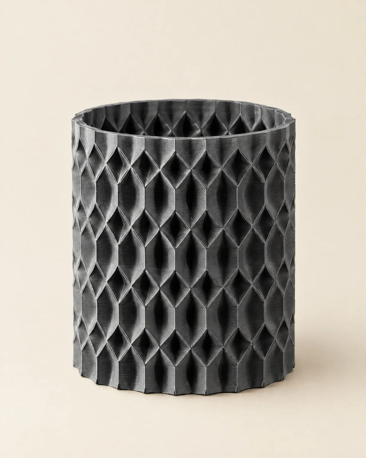 Diamond Mesh Planter