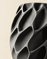 Exo Drop Vase – close-up of the printed texture