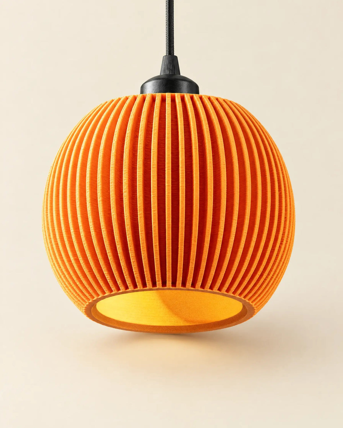 Fine Pleat Pendant Light