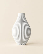 Fine Rib Teardrop Vase – front view
