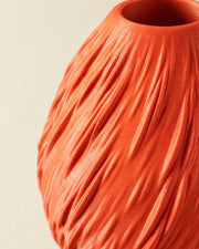 Flame Swirl Vase – close-up of the printed texture
