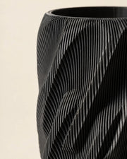 Lipa vase – close-up of the printed texture