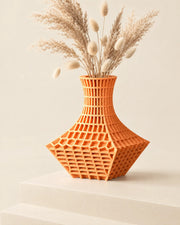 Mesh Flare Vase – styled in use