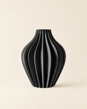 Rib Bulb Vase – front view