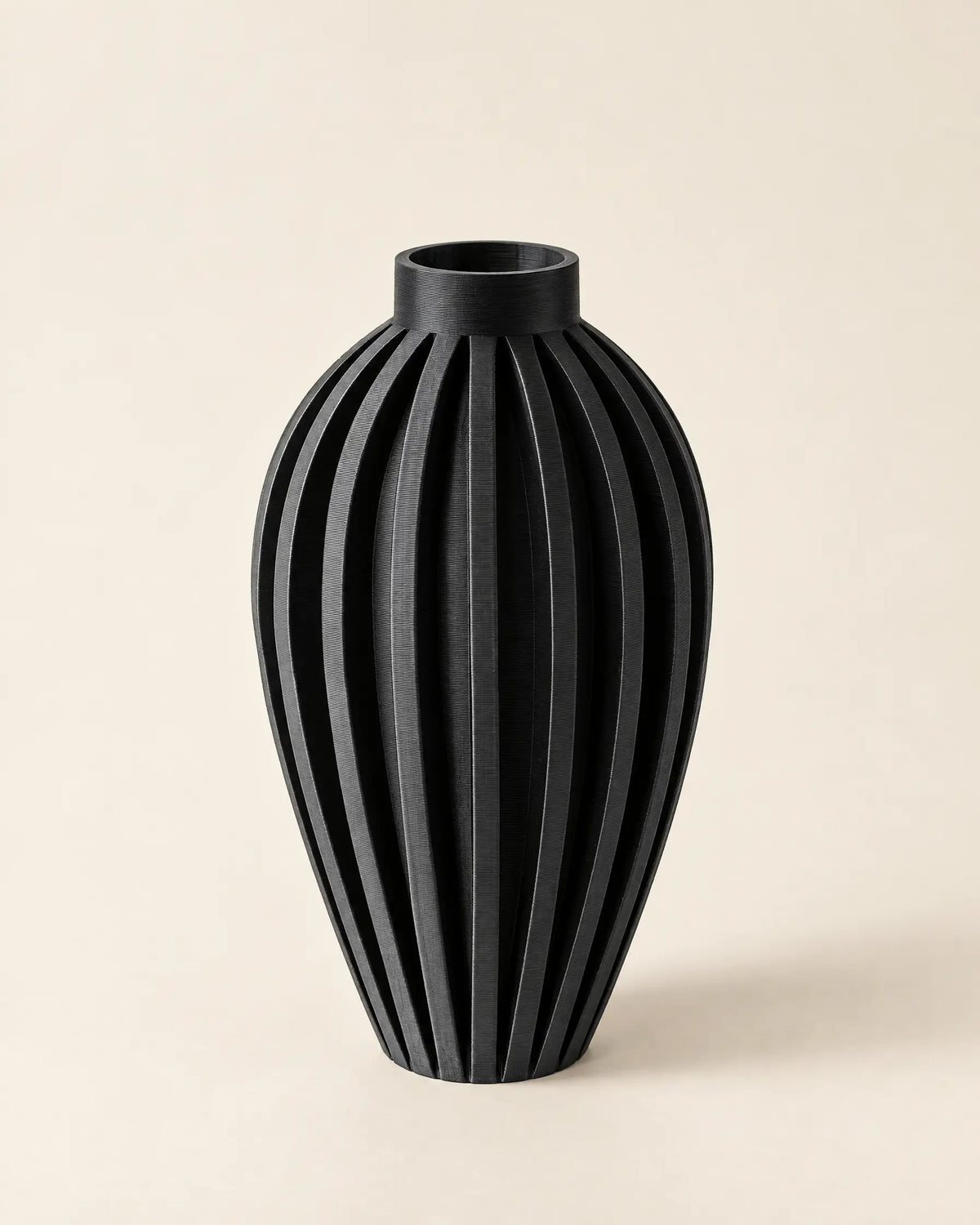 Rib Teardrop Vase