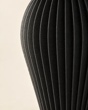 Rib Urn Vase – close-up of the printed texture