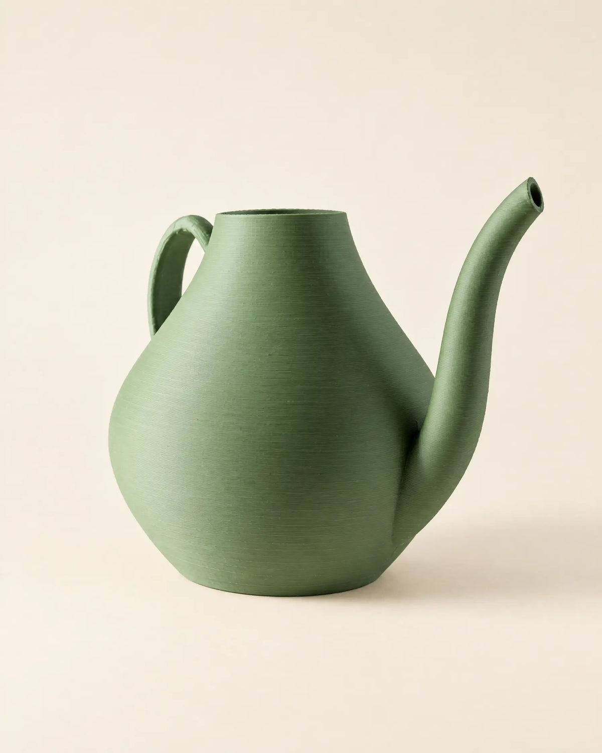 Smooth Curve Watering Can