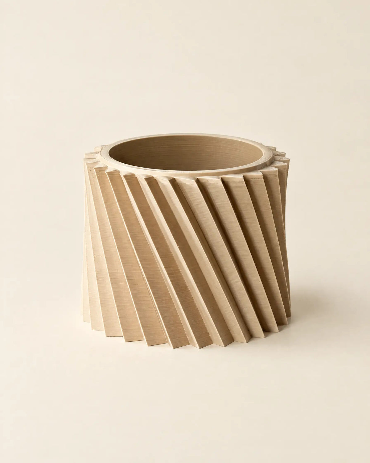 Spiral Rib Planter