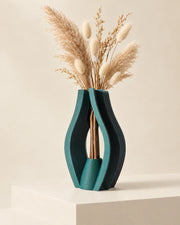 Split Fin Vase – styled in use