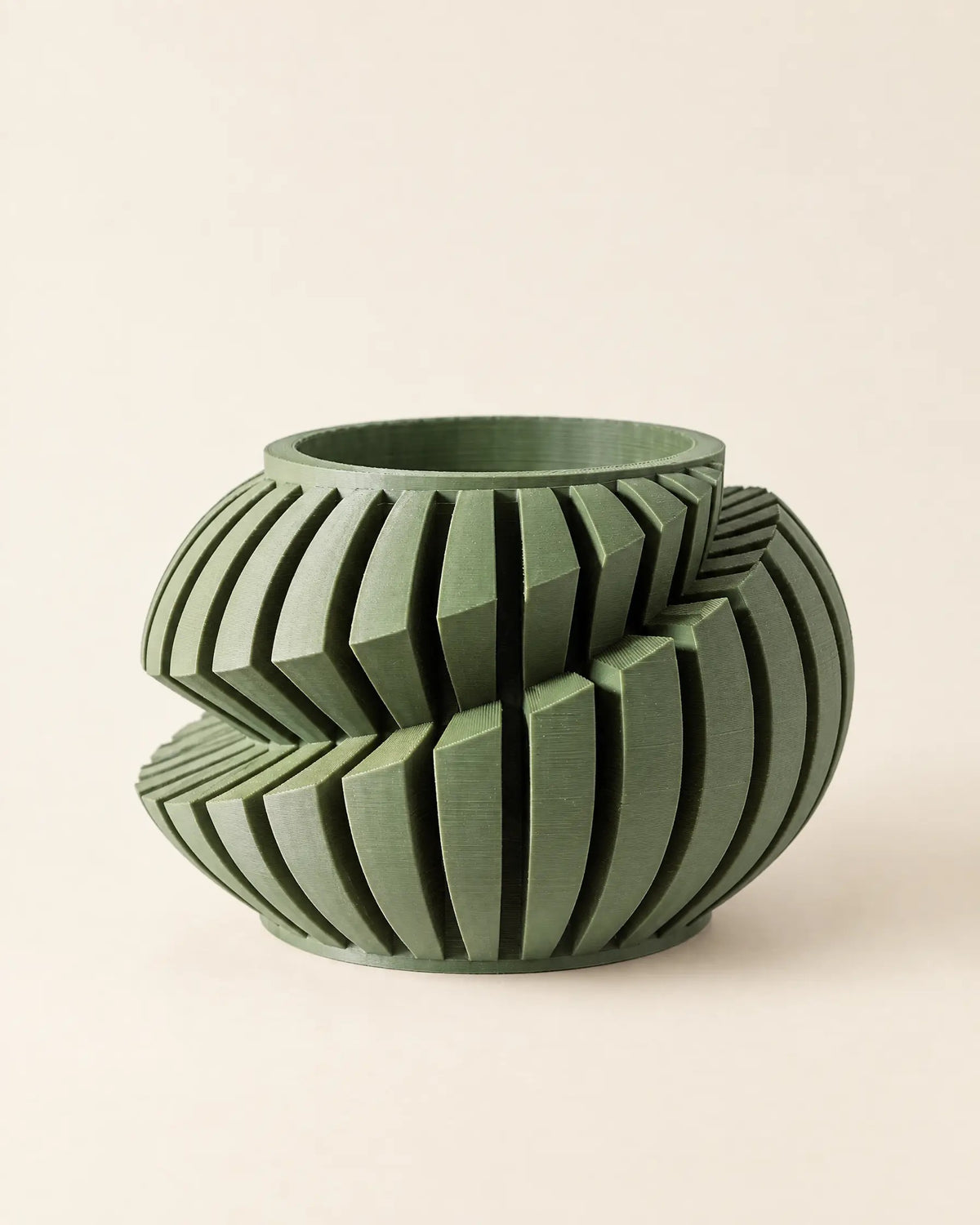 Swirl Fin Planter