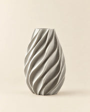 Swirl Twist Vase – front view