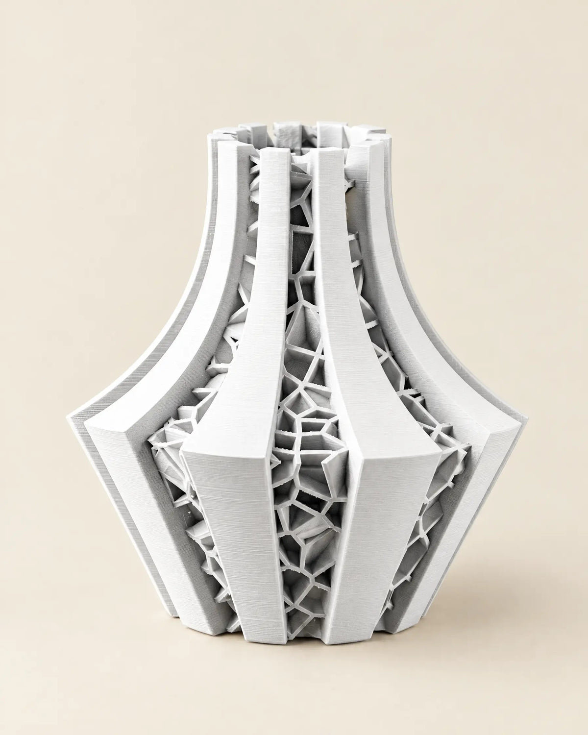Voronoi Panel Vase