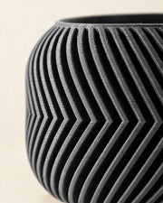 Zigzag Ridge Planter – close-up of the printed texture